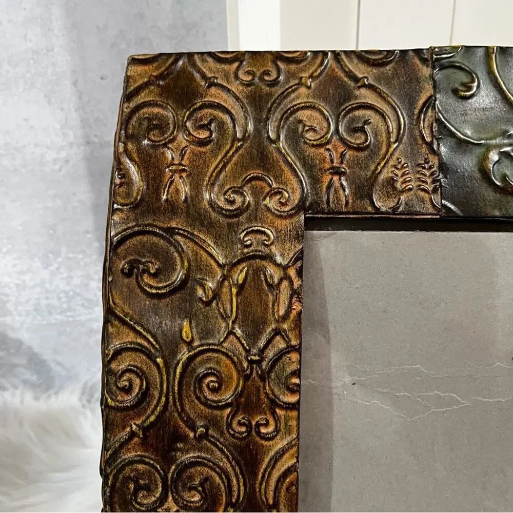 NEW Z Gallerie Curved Metal Scroll Etched Vines Photo Frame 5x7 Green Amber NWOT